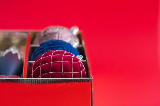 Zomeraccessoires opbergen, herfst naar voren